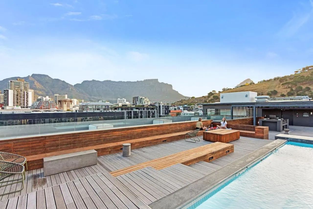 Apartment With Backup Power, Big Balcony And Rooftop Pool Cape Town South Africa